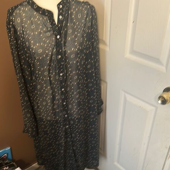 H&M Floral Button-Up Sheer Dress EUC size 12 - Picture 1 of 10